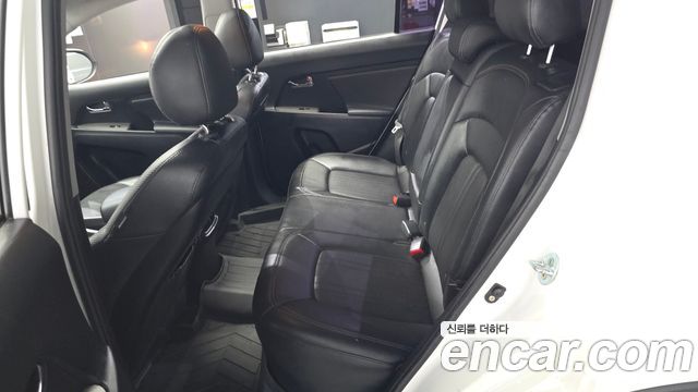 Kia Sportage R Diesel 2WD Trendy 2014 — фото 11