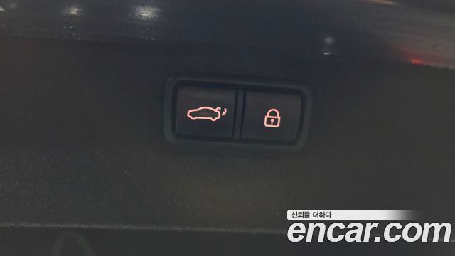 Genesis G80 3.3 GDI AWD Premium Luxury 2019 — фото 18