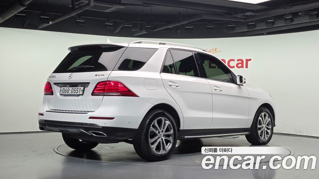 Mercedes-Benz GLE-Class (W166) GLE250 d 4MATIC 2016 — фото 2