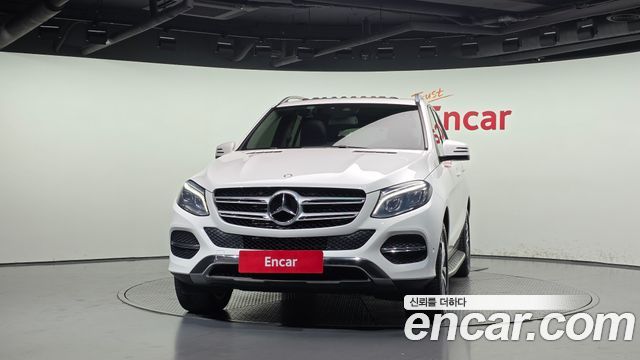 Mercedes-Benz GLE-Class (W166) GLE250 d 4MATIC 2016 — фото 3