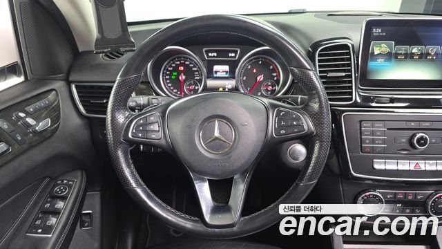 Mercedes-Benz GLE-Class (W166) GLE250 d 4MATIC 2016 — фото 13
