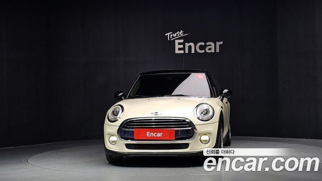 MINI Cooper D 5Door Mid 3rd 2016 — фото 3