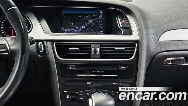 Audi A4 30 TDI B8 2015 — фото 14