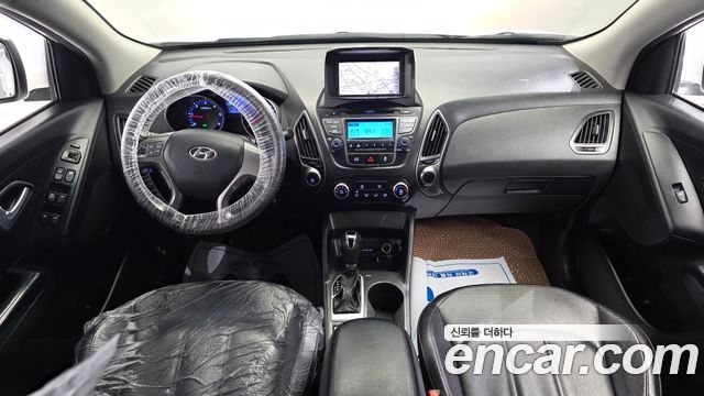 Hyundai Tucson ix Diesel(e-VGT) 4WD Smart 2015 — фото 7