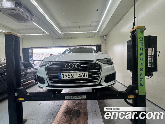 Audi A6 (C8) 45 TFSI Quattro Premium