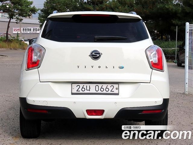 KG Mobility (SsangYong) Tivoli Diesel VX 2WD 2016 — фото 4