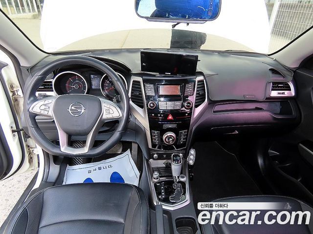 KG Mobility (SsangYong) Tivoli Diesel VX 2WD 2016 — фото 7