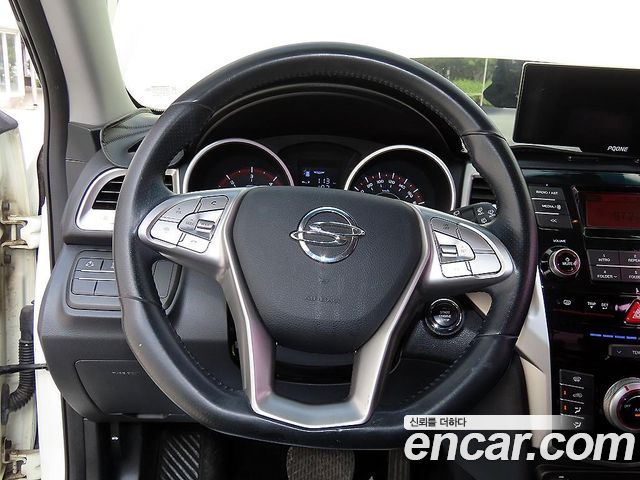 KG Mobility (SsangYong) Tivoli Diesel VX 2WD 2016 — фото 8