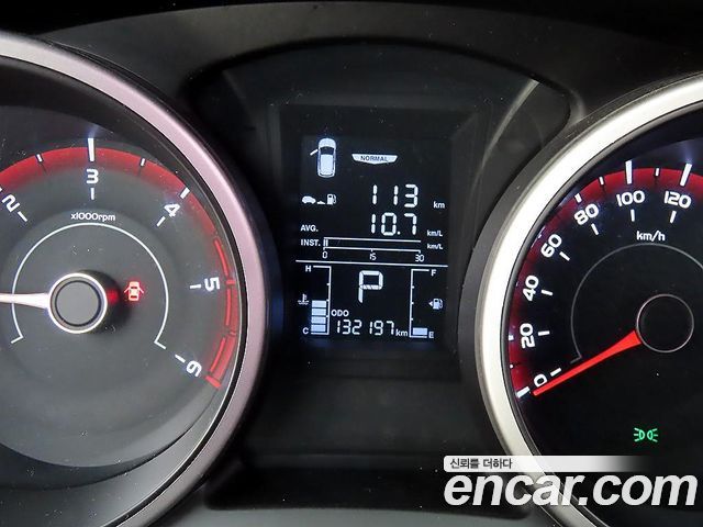 KG Mobility (SsangYong) Tivoli Diesel VX 2WD 2016 — фото 9