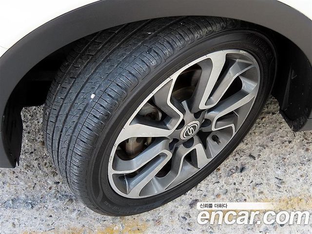 KG Mobility (SsangYong) Tivoli Diesel VX 2WD 2016 — фото 22