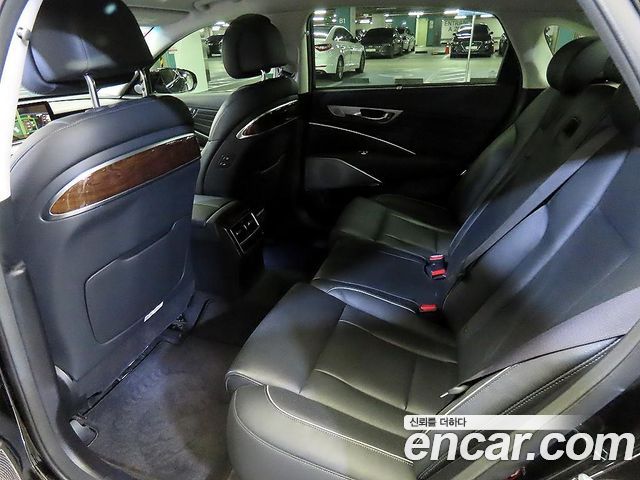 Kia K9 3.8 GDI AWD PlatinumⅡ 2020 — фото 7