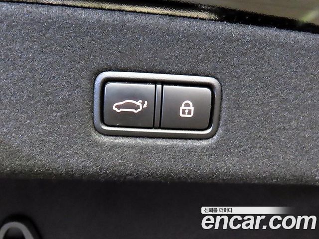 Kia K9 3.8 GDI AWD PlatinumⅡ 2020 — фото 20