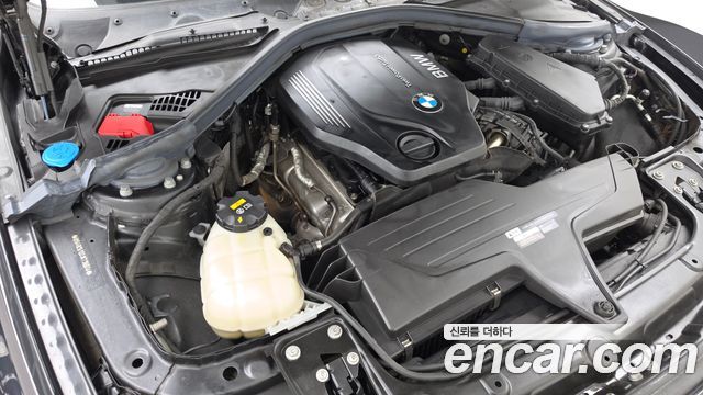 BMW 3 Series (F30) 320d M Sport Shadow 2018 — фото 6