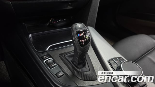 BMW 3 Series (F30) 320d M Sport Shadow 2018 — фото 9