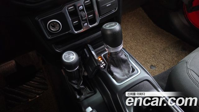 Jeep Wrangler (JL) 2.0 Sport 4Door Willys Edition 2020 — фото 9