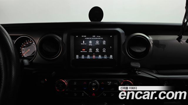 Jeep Wrangler (JL) 2.0 Sport 4Door Willys Edition 2020 — фото 13