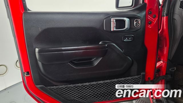 Jeep Wrangler (JL) 2.0 Sport 4Door Willys Edition 2020 — фото 24