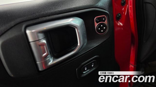 Jeep Wrangler (JL) 2.0 Sport 4Door Willys Edition 2020 — фото 31