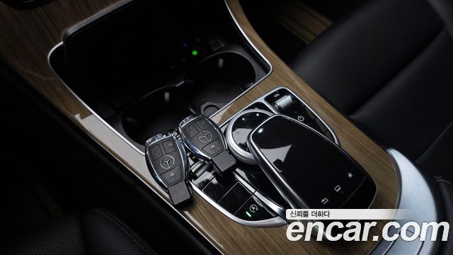 Mercedes-Benz C-Class (W205) C220 d Exclusive 2016 — фото 17