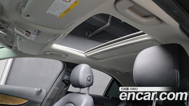 Mercedes-Benz C-Class (W205) C220 d Exclusive 2016 — фото 19