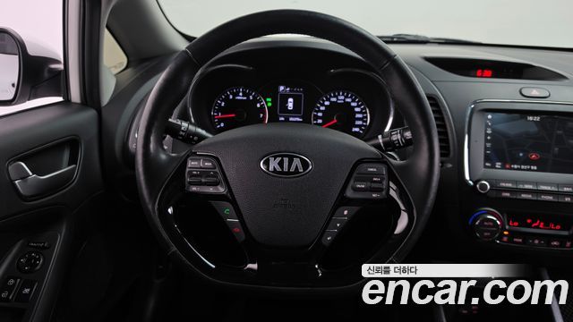 Kia K3 Prestige 2017 — фото 13