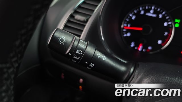 Kia K3 Prestige 2017 — фото 29