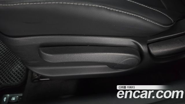Kia K3 Prestige 2017 — фото 31