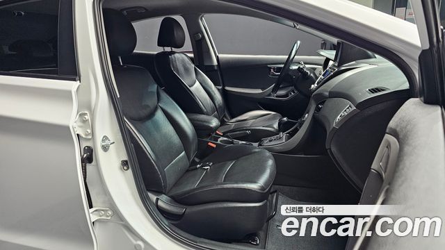 Hyundai Avante (MD) M16 GDI Modern 2013 — фото 12