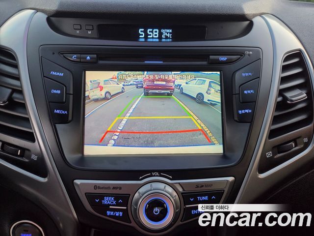 Hyundai Avante 1.6 GDi Modern Standard 2015 — фото 16
