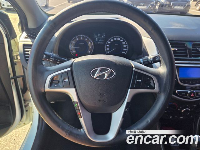 Hyundai Accent (New) 1.4 VVT Modern 2014 — фото 15