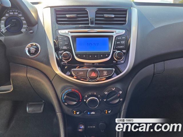 Hyundai Accent (New) 1.4 VVT Modern 2014 — фото 19