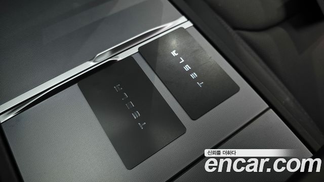 Tesla Model 3 RWD 2025 — фото 16
