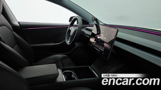 Tesla Model 3 RWD 2025 — фото 29