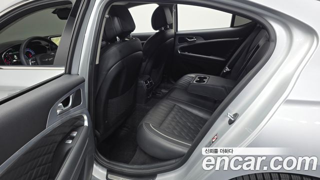 Genesis G70 2.2D AWD Supreme 2018 — фото 11