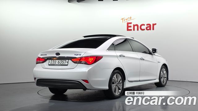 Hyundai Sonata Hybrid 2.0 Premium 2014 — фото 2