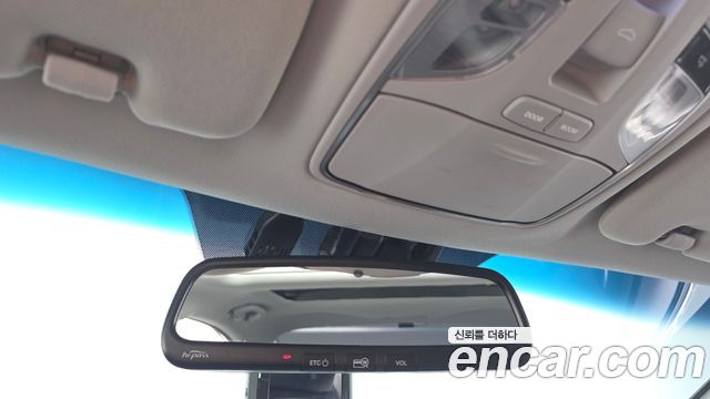 Hyundai Sonata Hybrid 2.0 Premium 2014 — фото 19