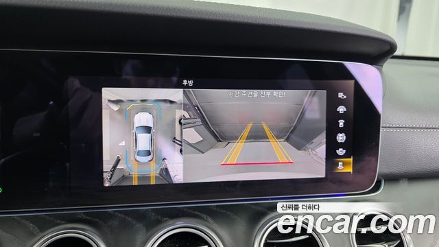 Mercedes-Benz E-Class (W213) E220d 4MATIC AMG Line 2022 — фото 15