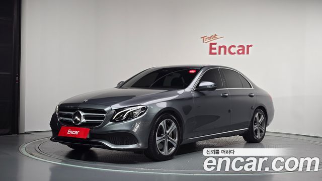 Mercedes-Benz E-Class (W213) E300 Avantgarde