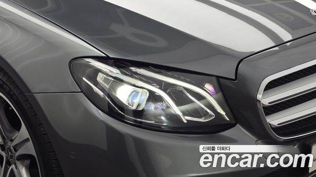 Mercedes-Benz E-Class (W213) E300 Avantgarde 2019 — фото 22
