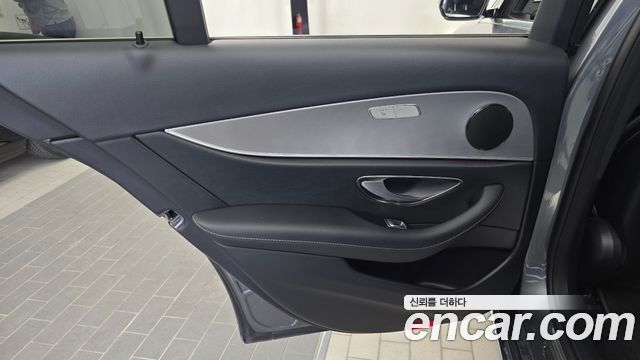 Mercedes-Benz E-Class (W213) E300 Avantgarde 2019 — фото 25