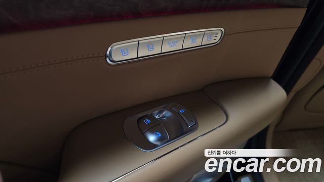 Genesis G90 (RS4) Gasoline 3.5 Turbo AWD 2022 — фото 29