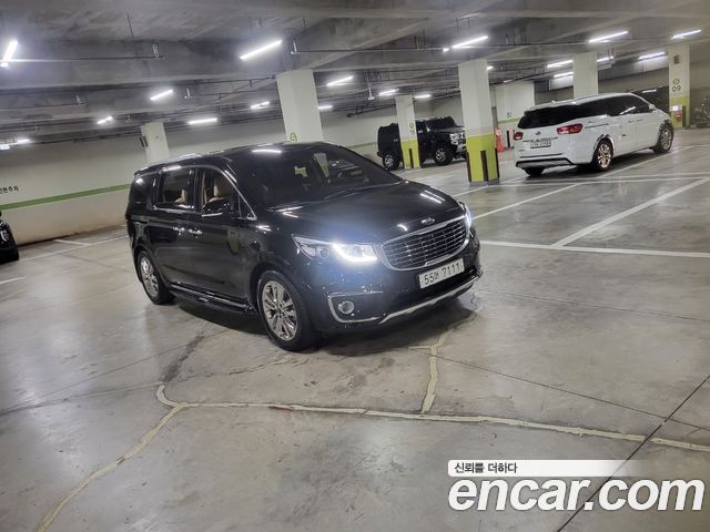 Kia Carnival 9-seater Prestige 2017 — фото 3