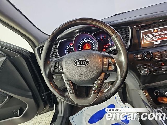 Kia K5 LPI Prestige 2013 — фото 9