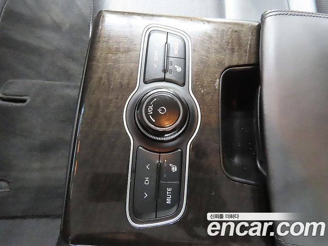 Kia K7 2.4 GDI Prestige Specia 2014 — фото 15