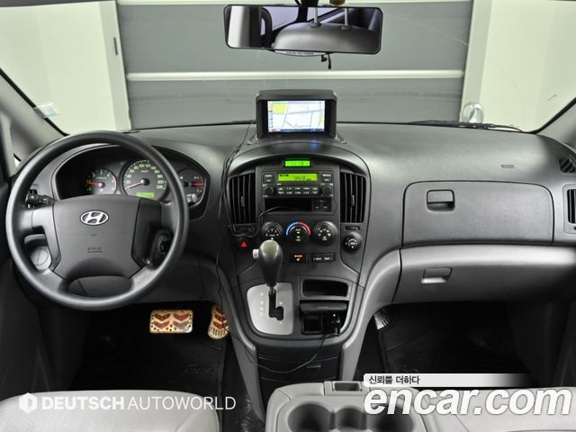 Hyundai Grand Starex 12-Seater Wagon CVX Deluxe 2012 — фото 7