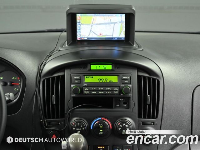 Hyundai Grand Starex 12-Seater Wagon CVX Deluxe 2012 — фото 18