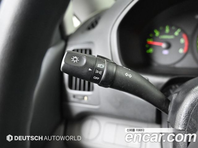 Hyundai Grand Starex 12-Seater Wagon CVX Deluxe 2012 — фото 20