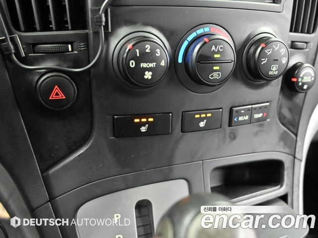 Hyundai Grand Starex 12-Seater Wagon CVX Deluxe 2012 — фото 21