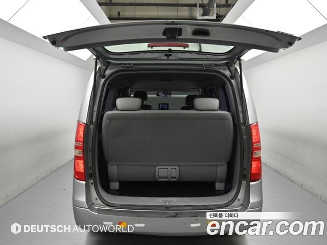 Hyundai Grand Starex 12-Seater Wagon CVX Deluxe 2012 — фото 23