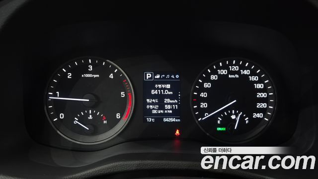 Hyundai Tucson Diesel 2.0 2WD Style Special 2017 — фото 8